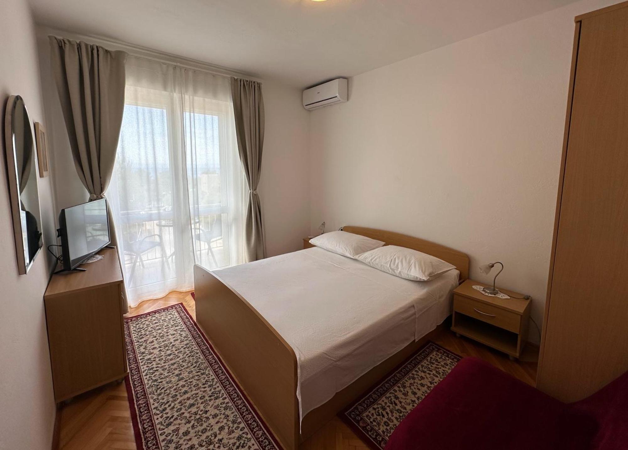 Spacious Family Apartment Near The Beach 马卡尔斯卡 外观 照片